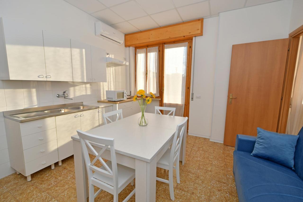 B&B Linae - Residence อัลบา อาดริอาติกา ภายนอก รูปภาพ