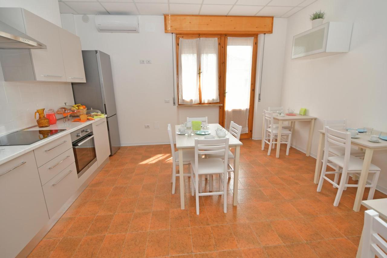 B&B Linae - Residence อัลบา อาดริอาติกา ภายนอก รูปภาพ